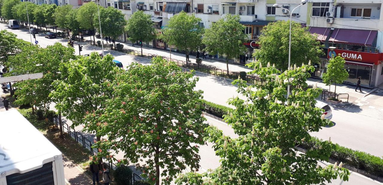 2V1 - Myslym Shyri Apartment Тирана Екстериор снимка
